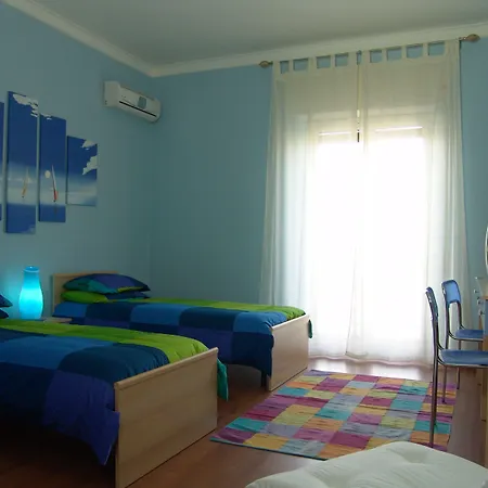 Oda ve Kahvaltı I Colori Di Sara