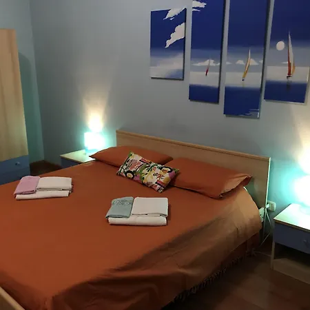 Oda ve Kahvaltı I Colori Di Sara