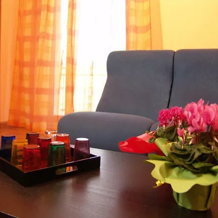 Oda ve Kahvaltı I Colori Di Sara Katanya